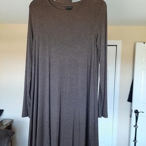 WILLI SMITH - NWOT Light brown swing dress for women - Size: M